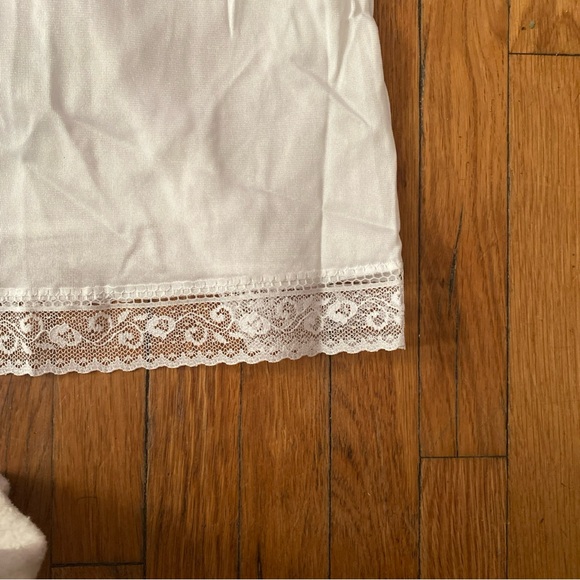 Vintage Sears Elegant White Lace Chemise - Picture 3 of 8